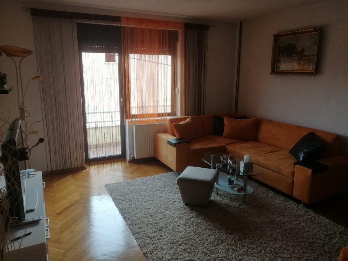 Apartman As Ливно Екстериор снимка